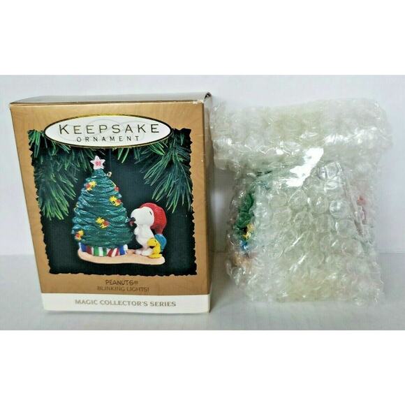 Hallmark Other - 1993 Hallmark Keepsake Ornament Peanuts Blinking Lights Magic Series Snoopy U17